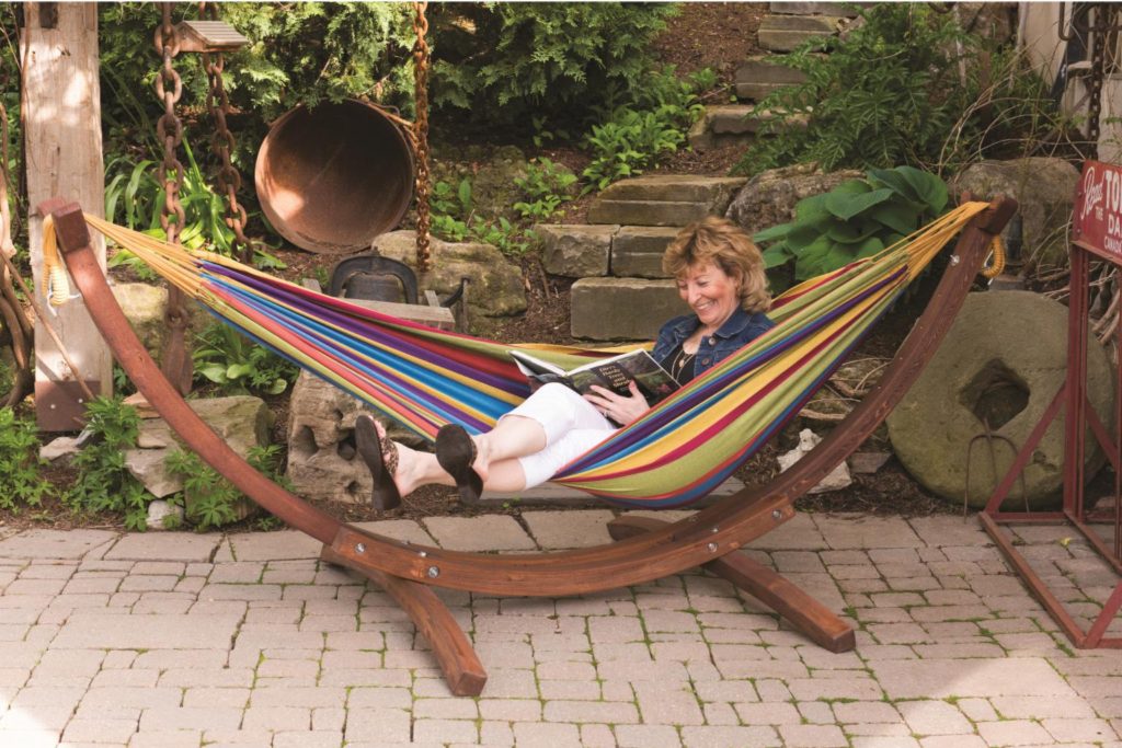 Vivere double cotton hammock with solid pine arc stand