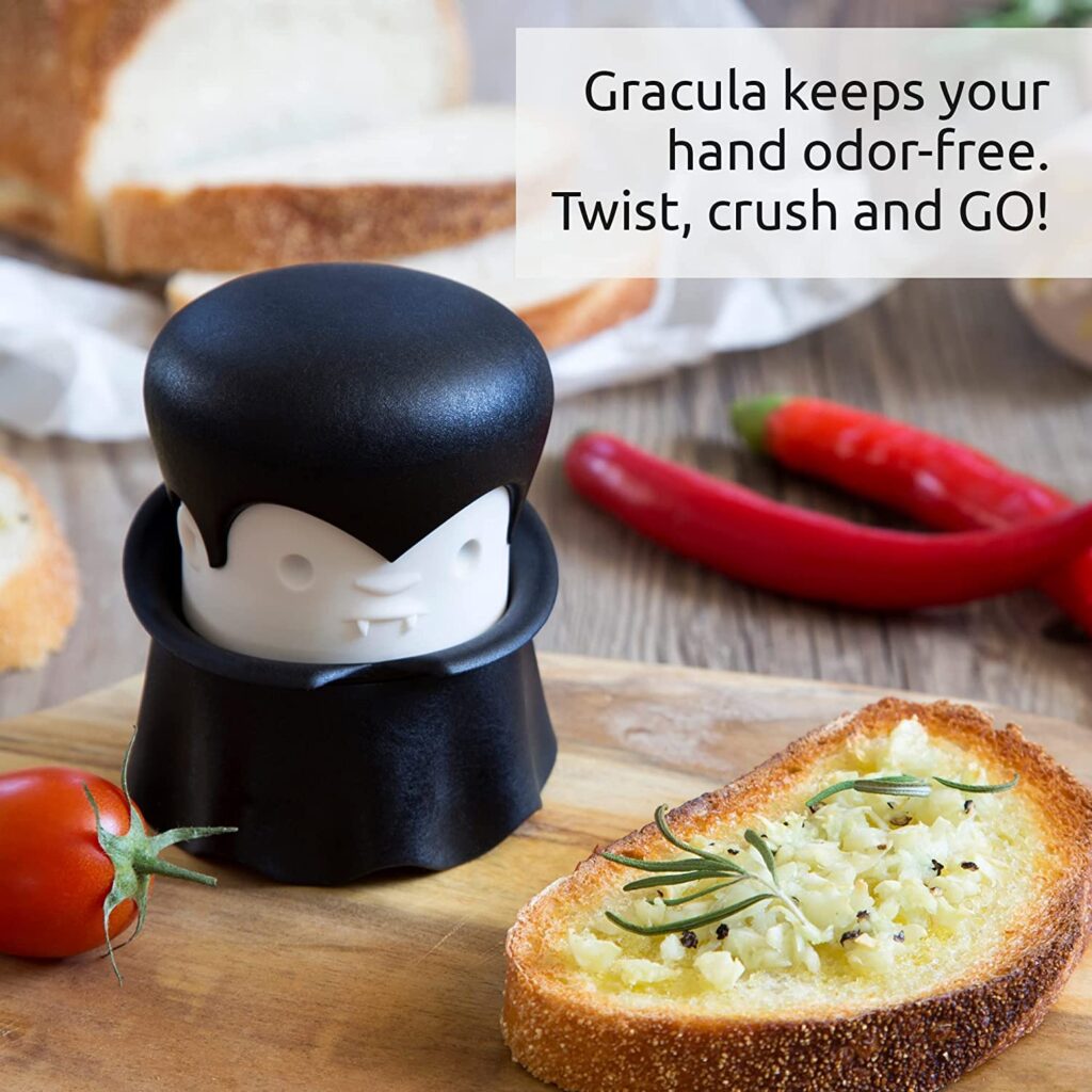 OTOTO Gracula Garlic Crusher