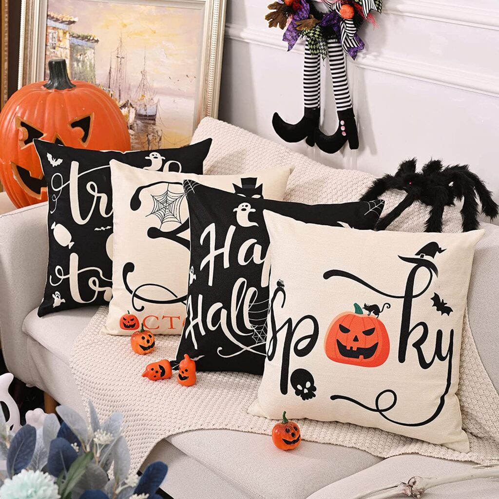 Tosewever set of Halloween-themed cushions