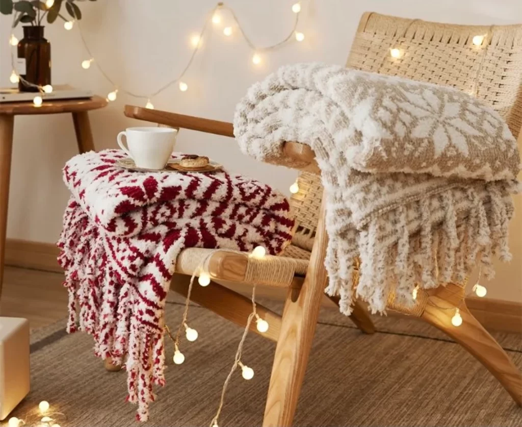 Colorful Christmas Decorations—Nordic chunky knit Christmas throw blanket