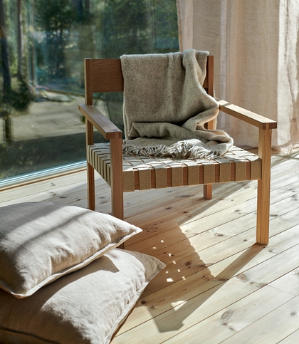 H&M home—Oak Lounge Chair