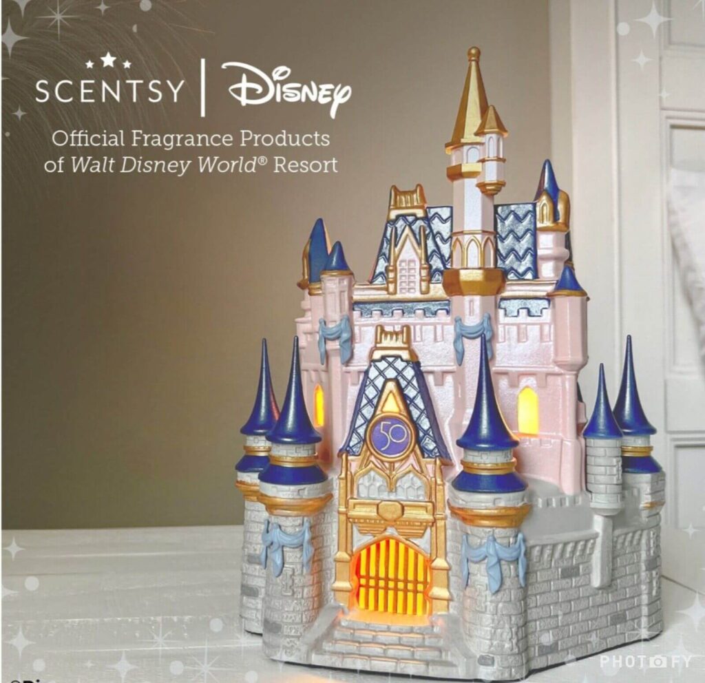 Walt Disney World 50th Anniversary Cinderella Castle Scentsy Wax Warmer