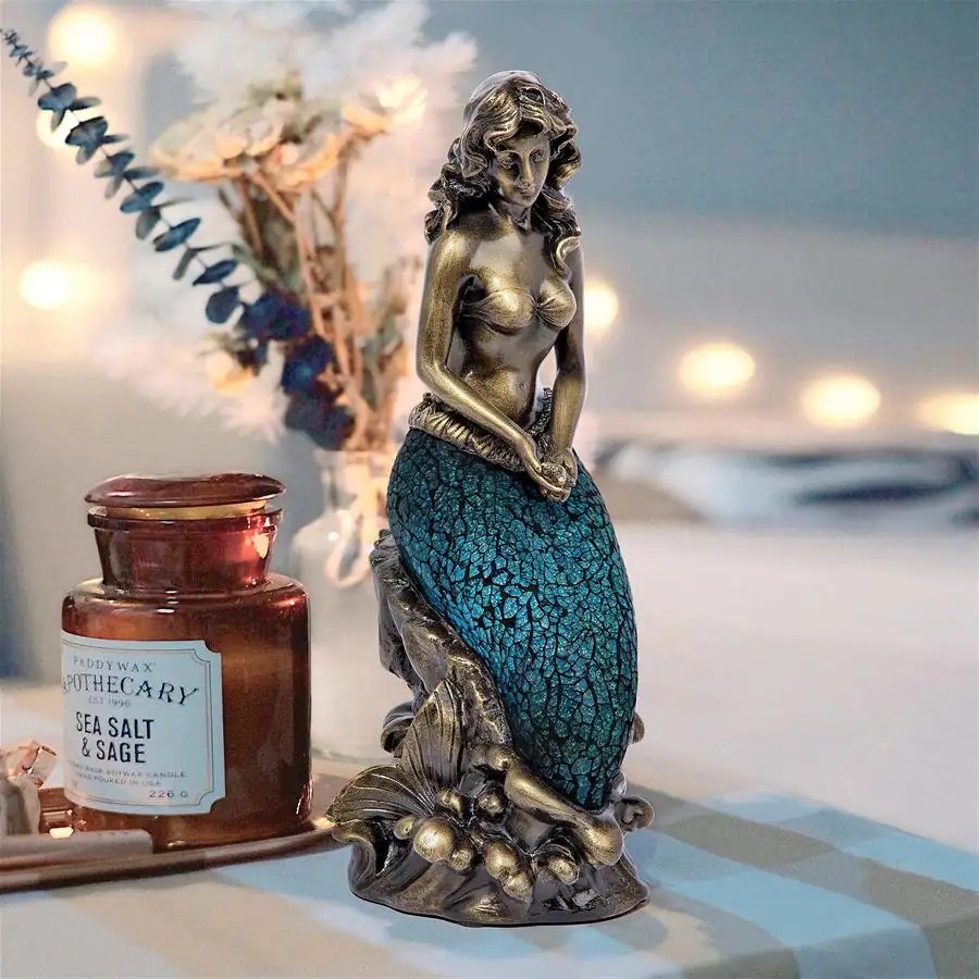 Mosaic Art Ideas—Mermaid Mosaic Table Lamp