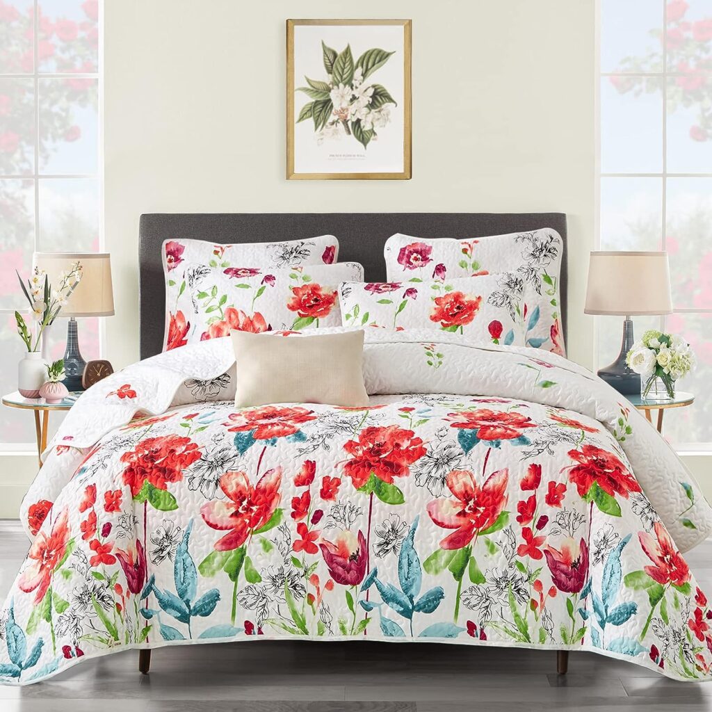 Floral Bedding—reversible floral quilt set