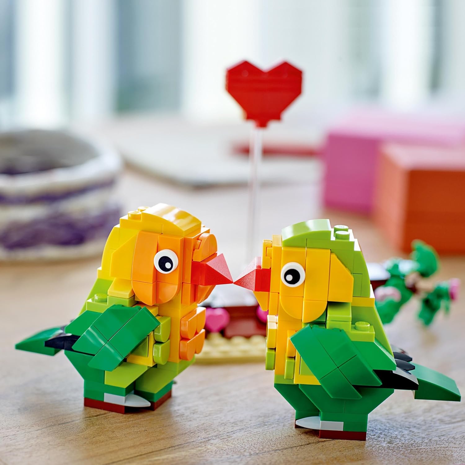 Lego Valentine's Day Lovebirds