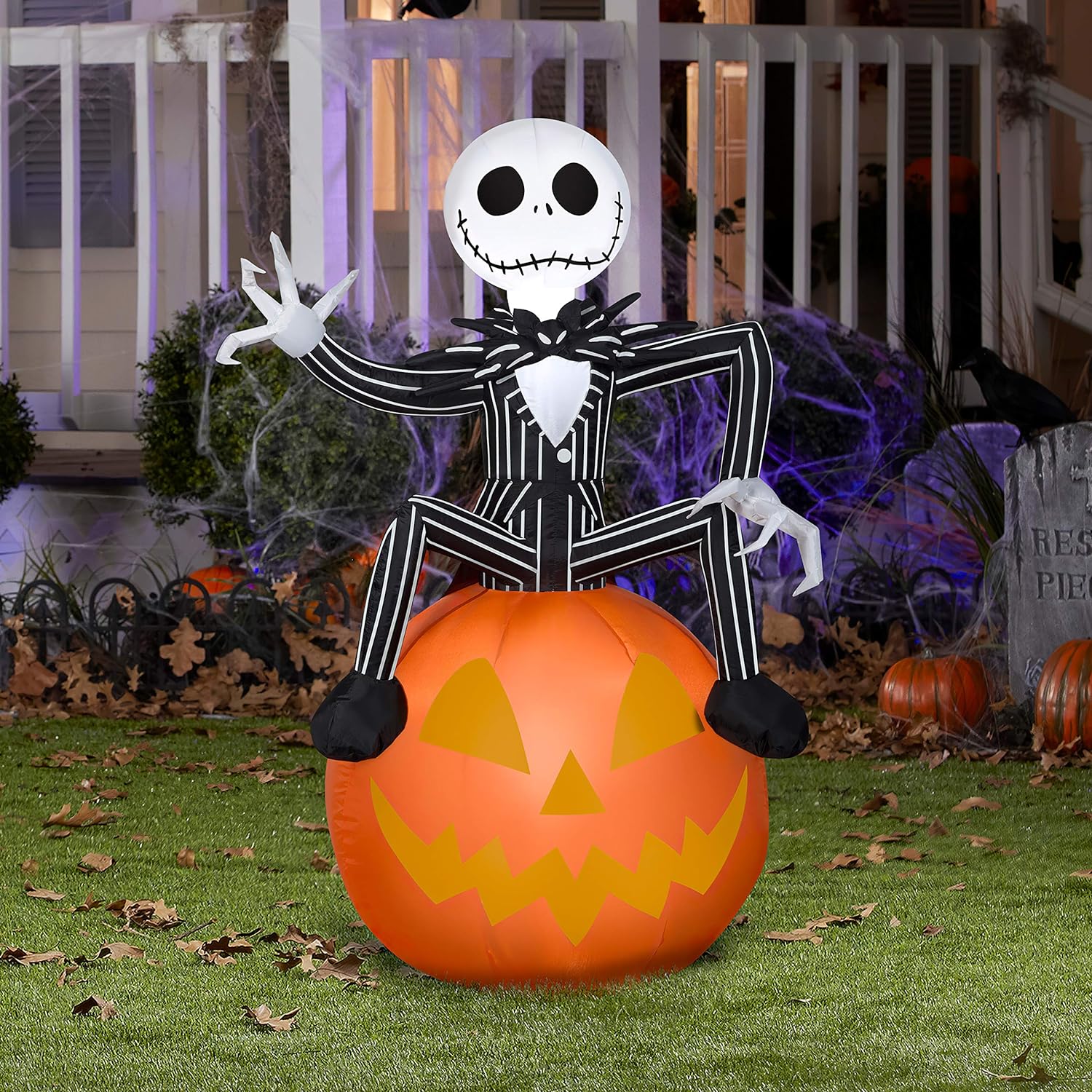 3.5ft airblown inflatable nightmare before christmas Jack skellington on Pumpkin