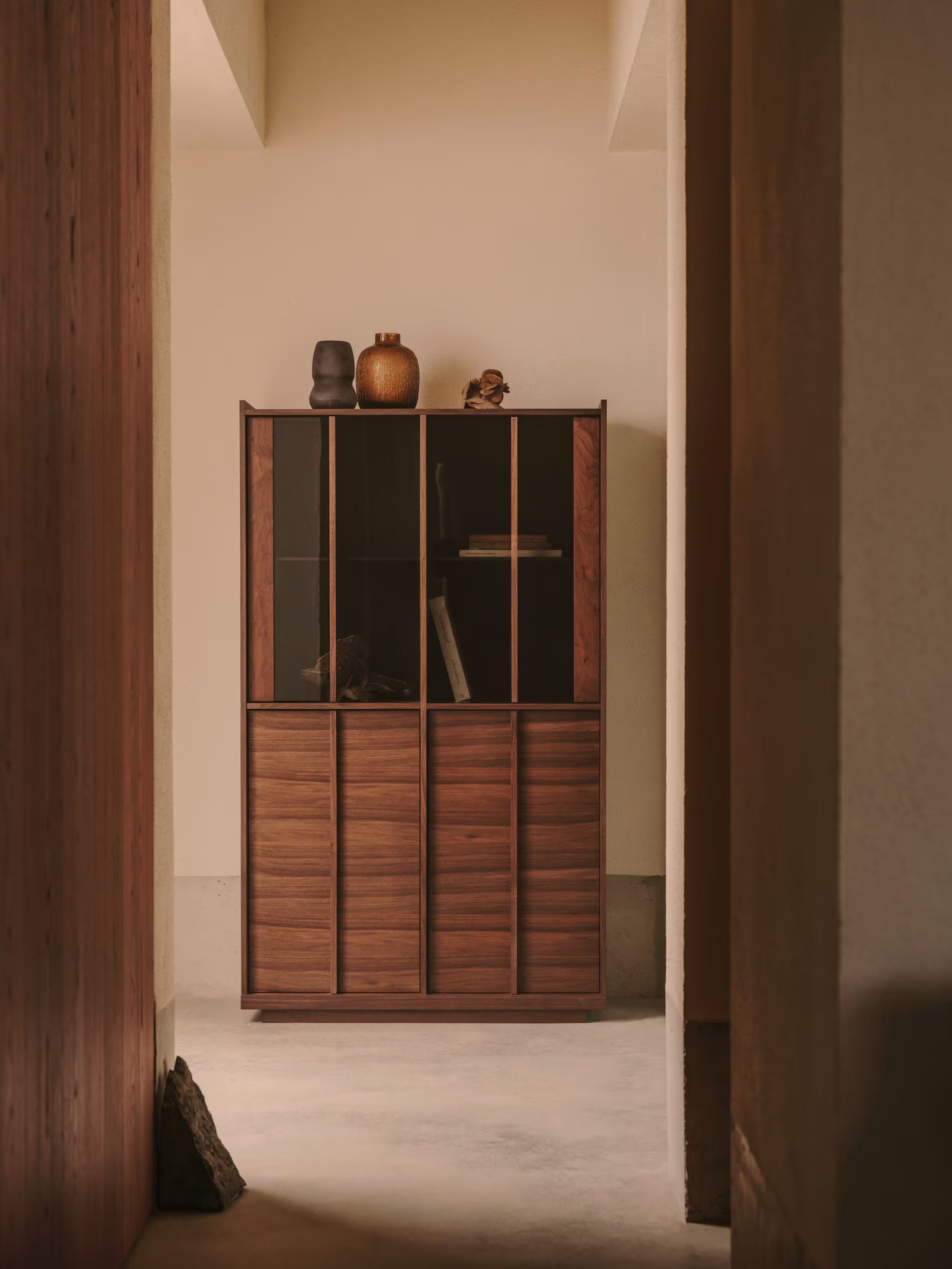 Pantone Color of the year 2025 Mocha Mousse in interior design—Onix Display Cabinet