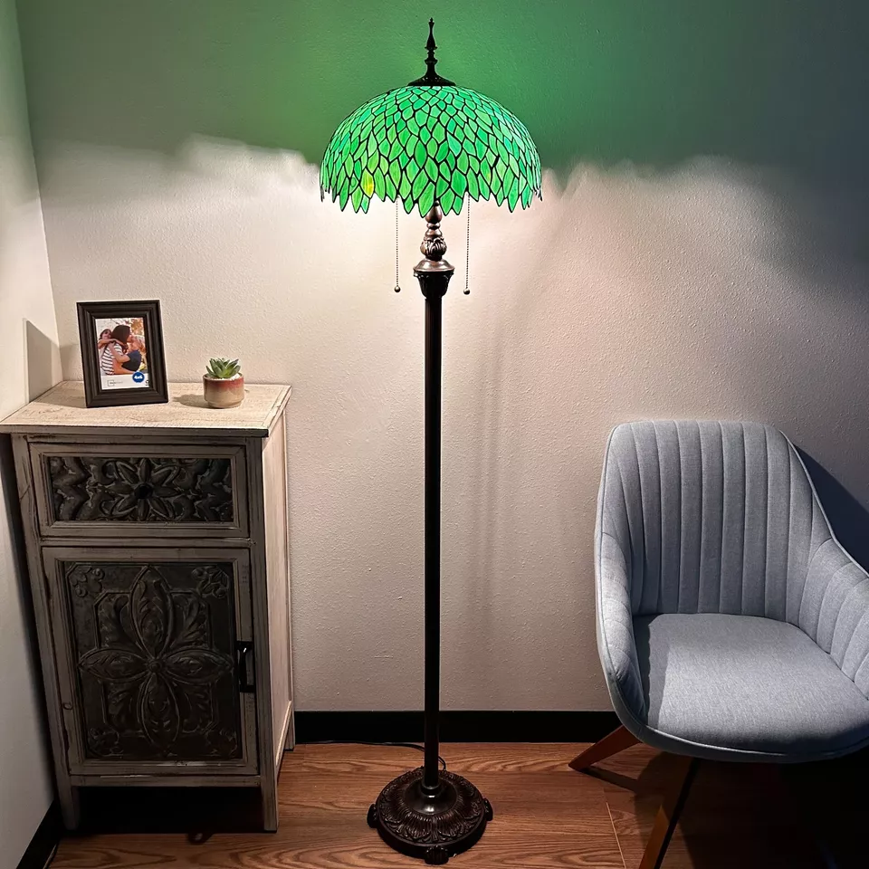 Green Leaves Tiffany Floor Lamp