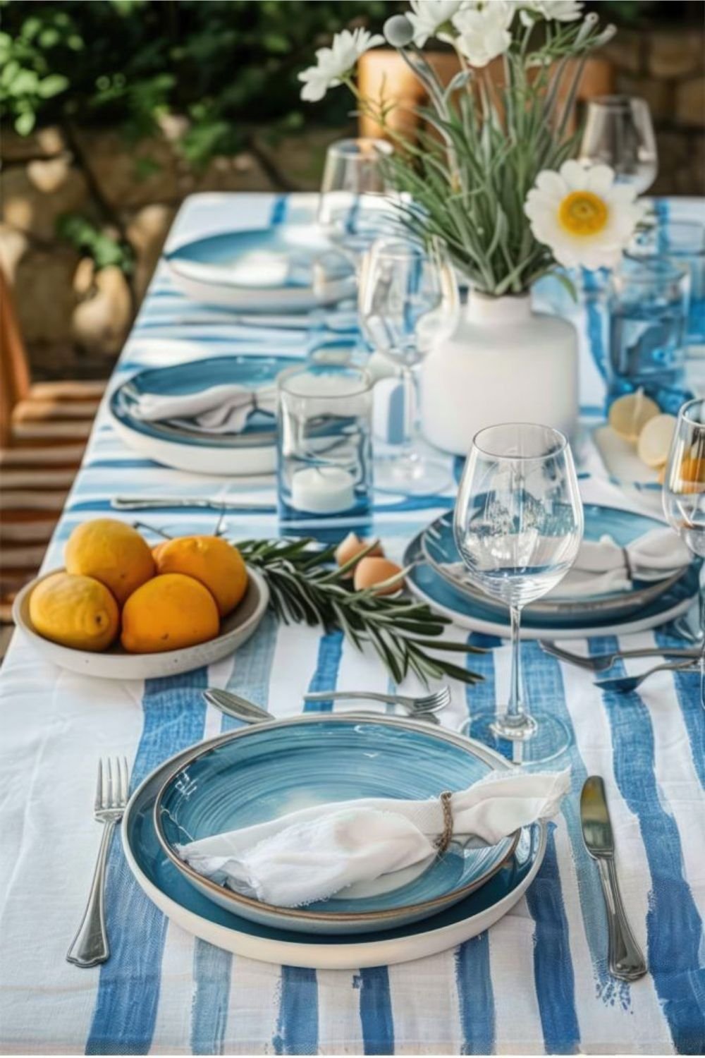 Tablescaping Ideas—coastal style